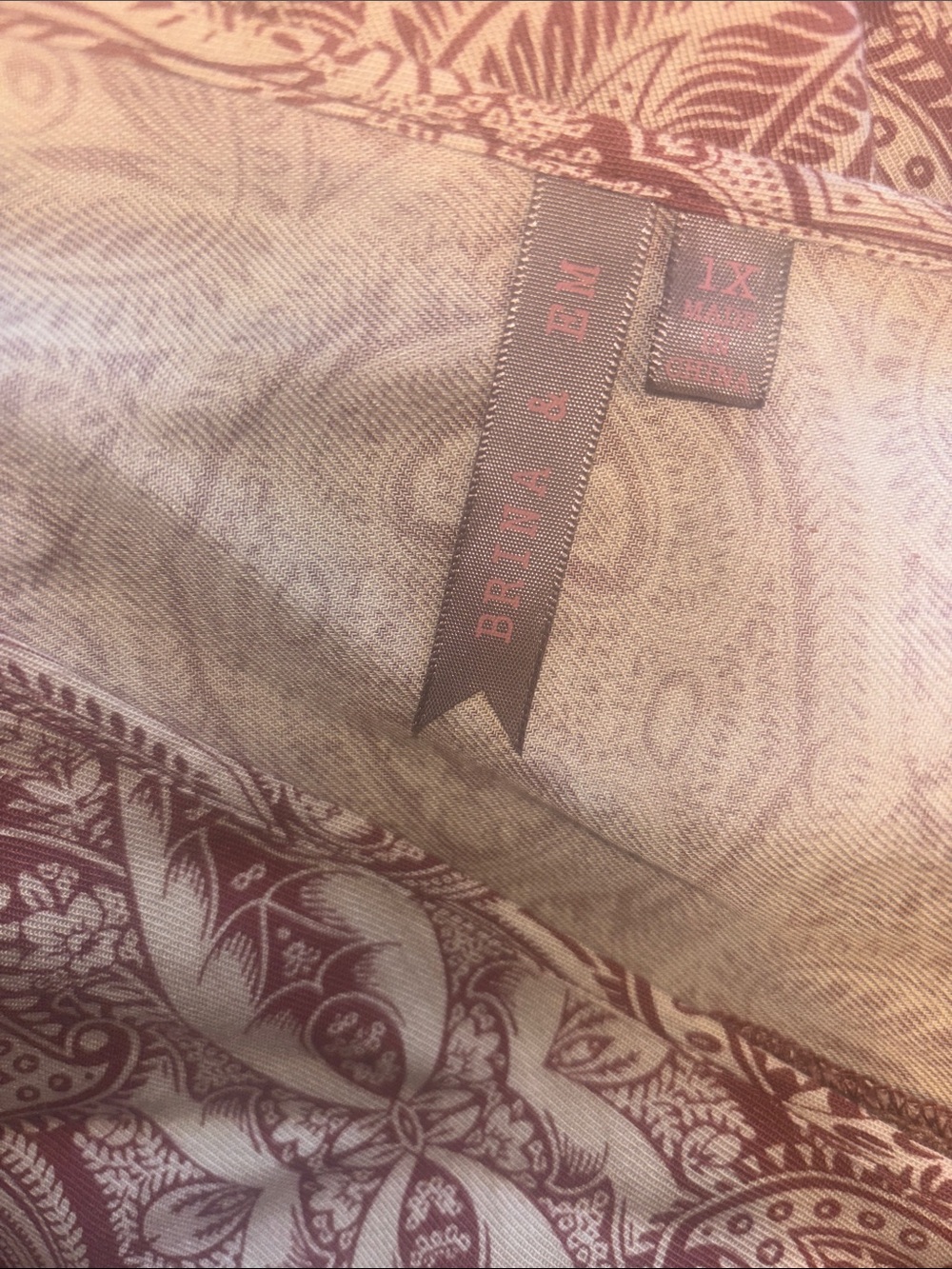 Brina & Em Lightweight Pullover Top size 1X - Picture 7 of 8